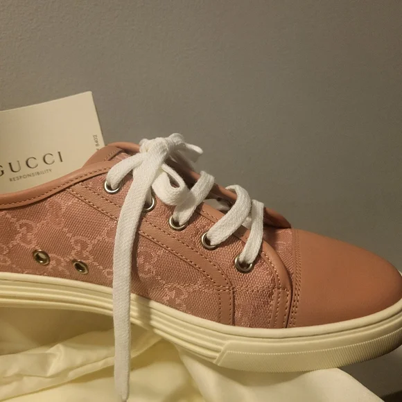 Gucci Monogram Women's Pink Lace-Up Sneakers - Picture 4 of 8
